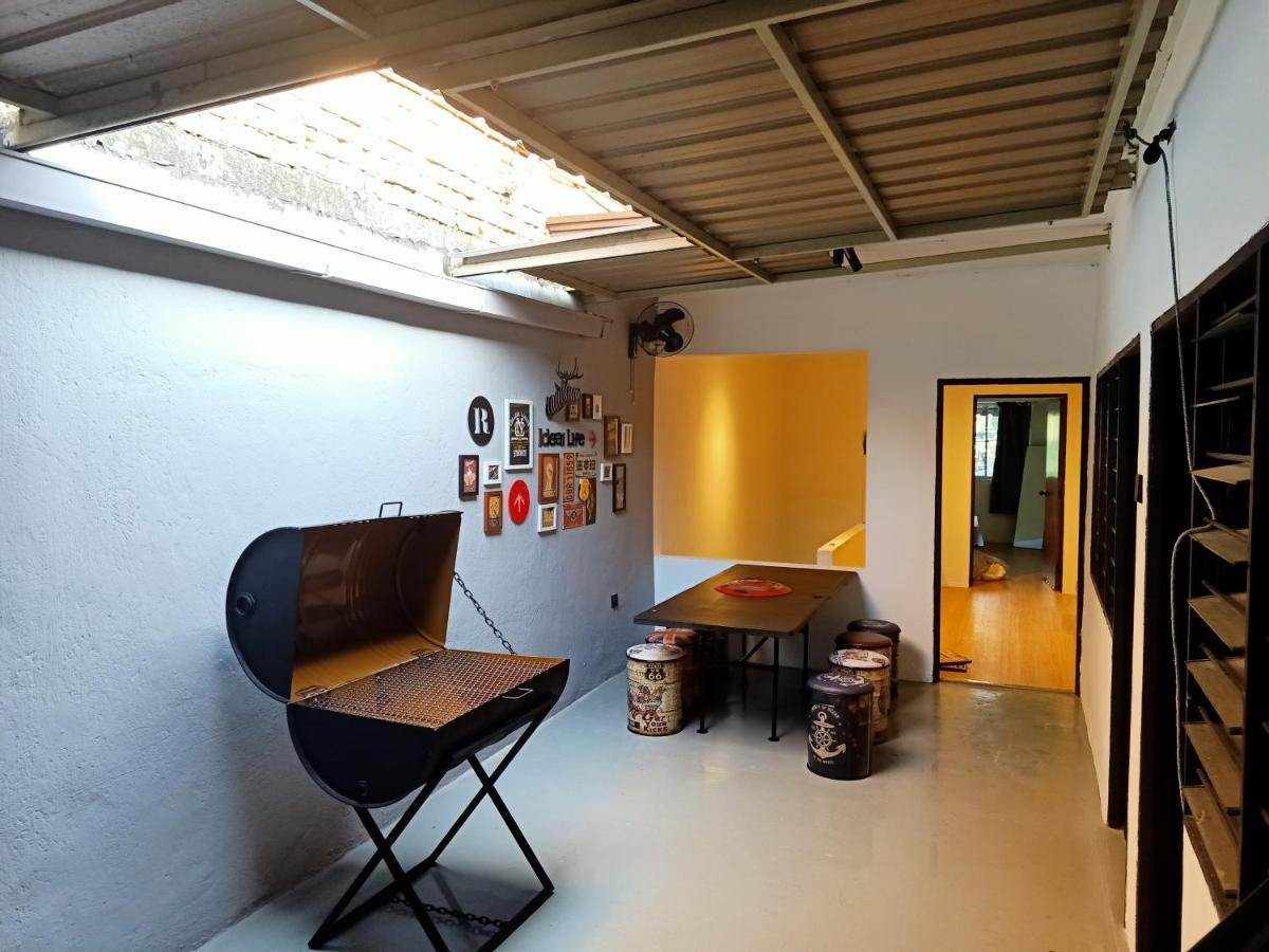 Cozy Homestay With Karaoke System & Pool Table 吉隆坡 外观 照片